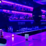 Neon_Tiger_-_Bar_at_Night_